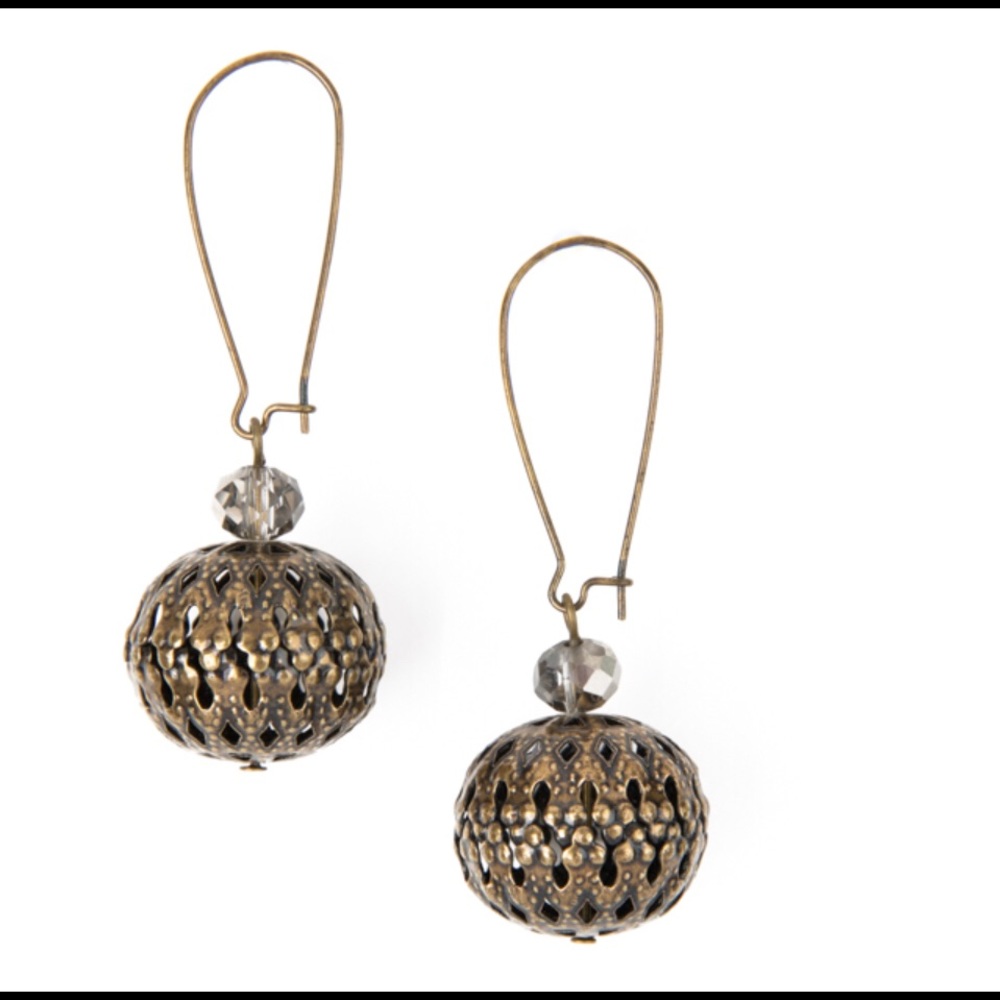Plunder - Camie Earrings